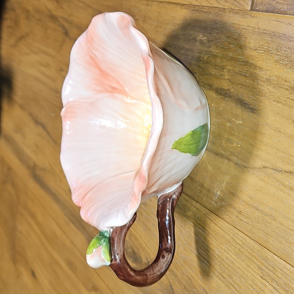 Floral Pansy Teacup - Picture 2 of 7